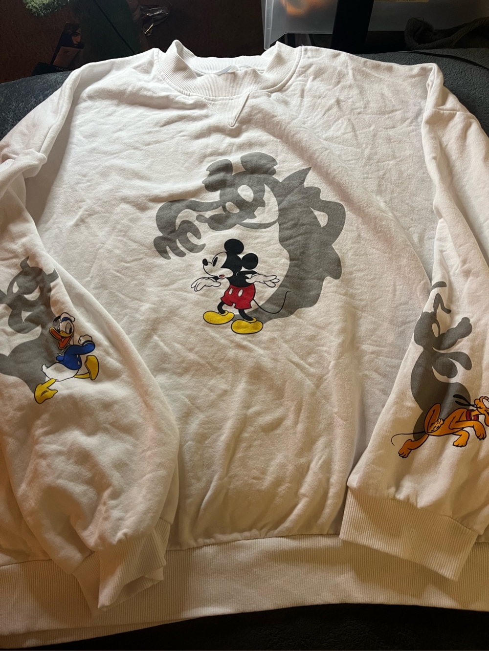Mickey Mouse Shadow Sweatshirt Halloween  XXL 2XL Pluto Donald Duck Disney